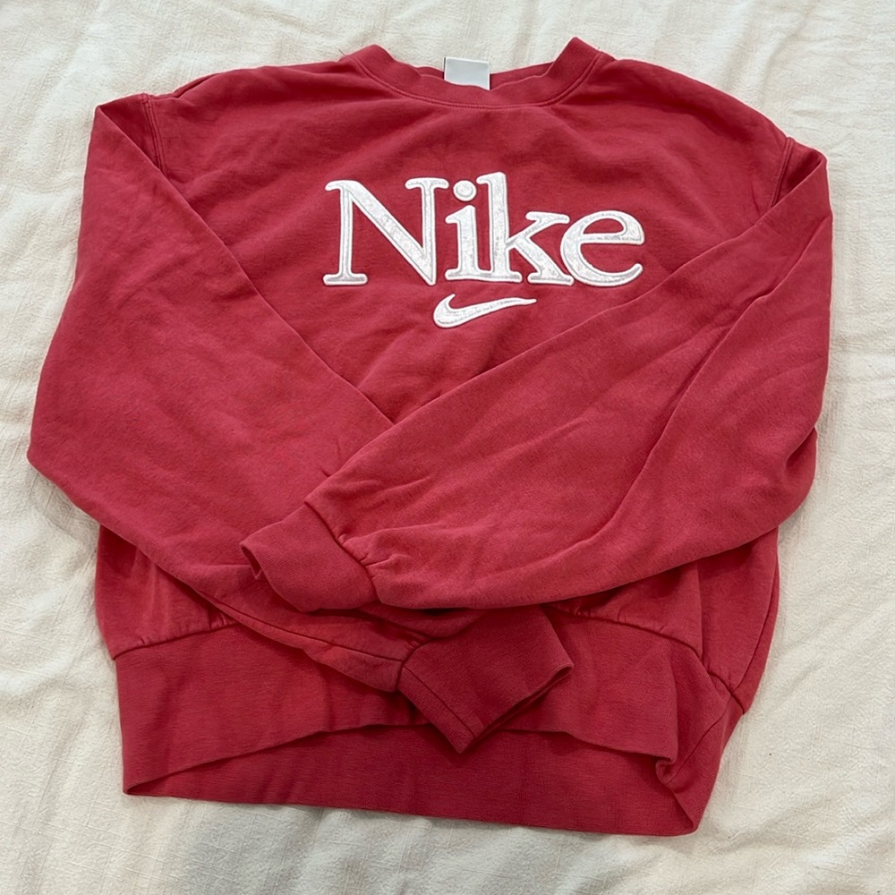Nike crop top sweater